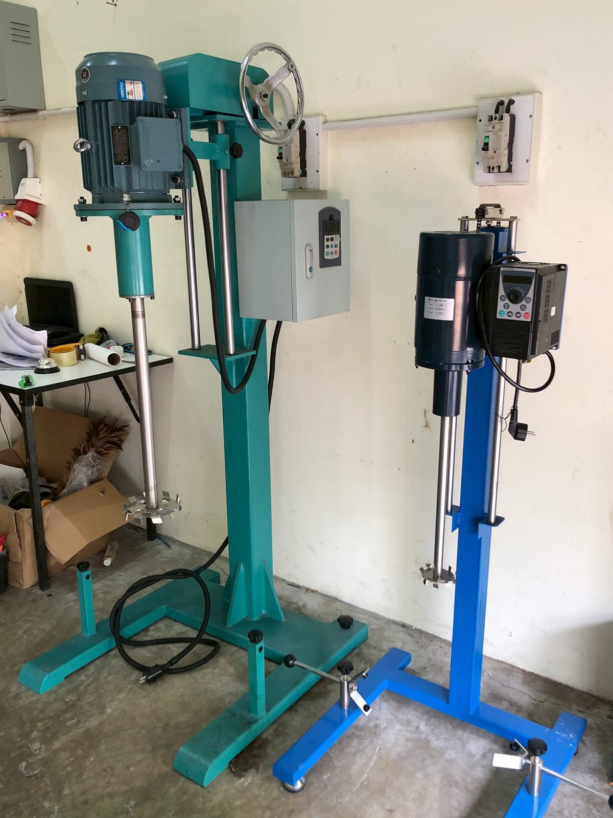 เครื่องปั่นครีม เครื่องผสมของเหลว